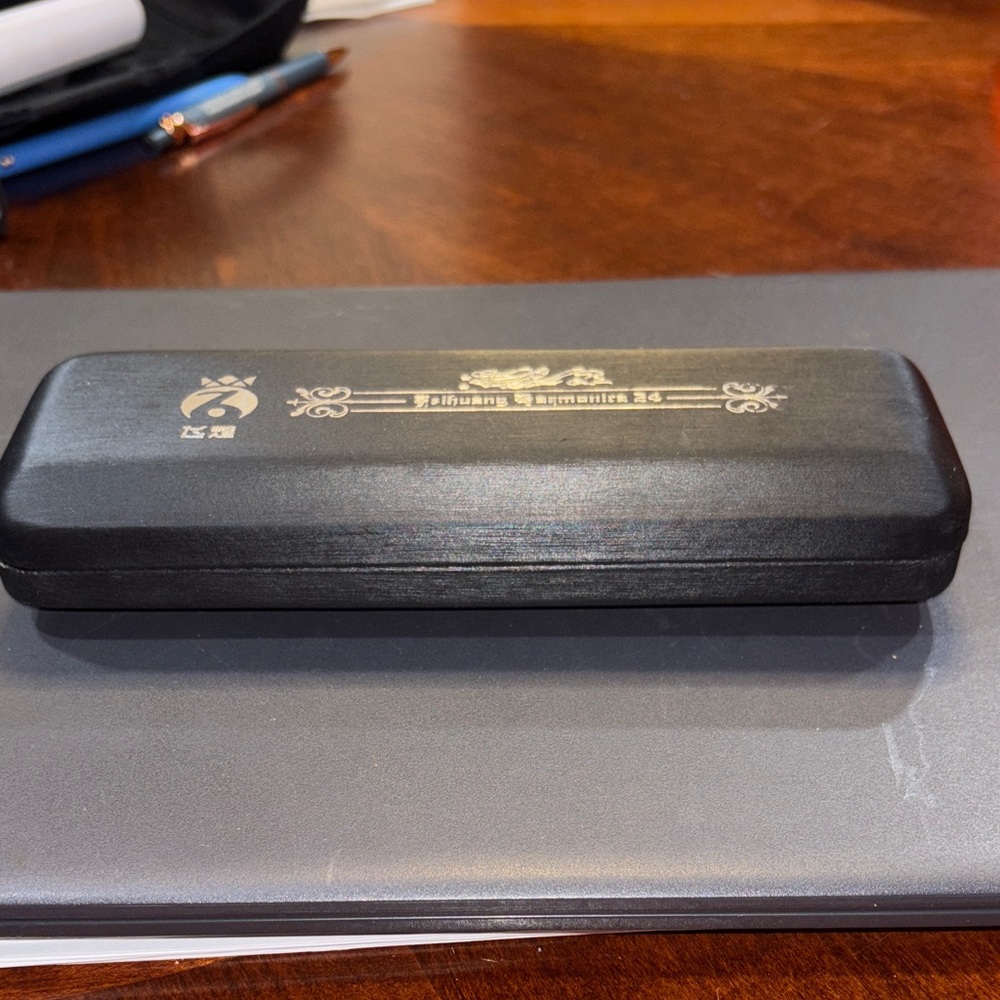 Black Harmonica - image 4